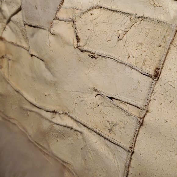 ❣️RESERVED❣️Authentic Llama Fur Wall Hanging PERU - Picture 7 of 9